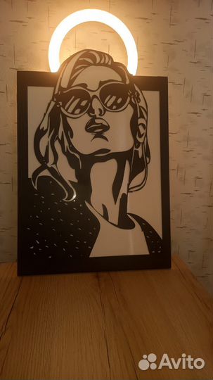 Панно из металла