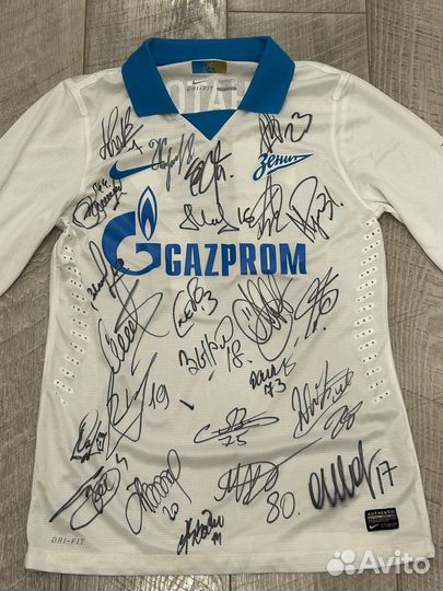 Автографы футболистов Зенит
