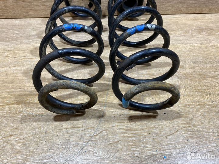 Комплект задних пружин VW New Beetle A4 №2