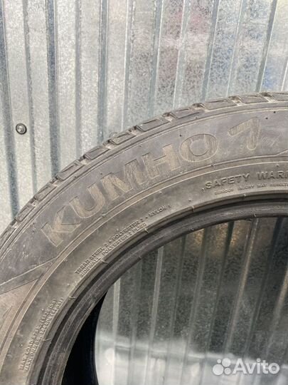 Kumho Crugen Premium KL33 235/60 R18