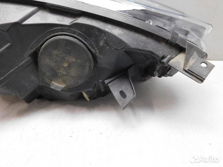 Фара левая Renault Captur/Kaptur
