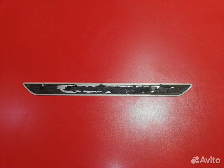 Накладка порога внутренняя передняя Volkswagen