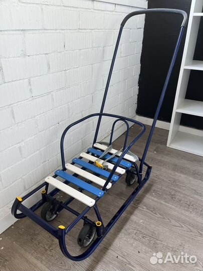 Сани на колесах Ника