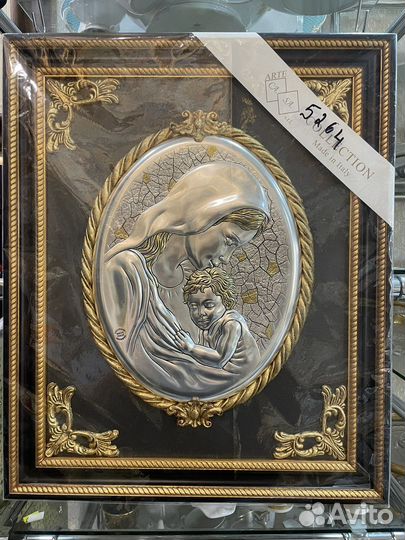 Мадонна с младенцем.Италия. Серебрение