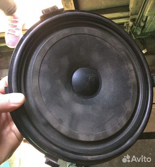 Сабвуфер на Mercedes w203