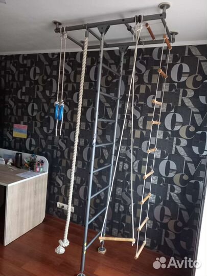 Детская шведская стенка металлическая