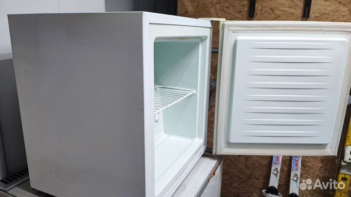 Морозильная камера Elenberg FR-0405 Рассрочка