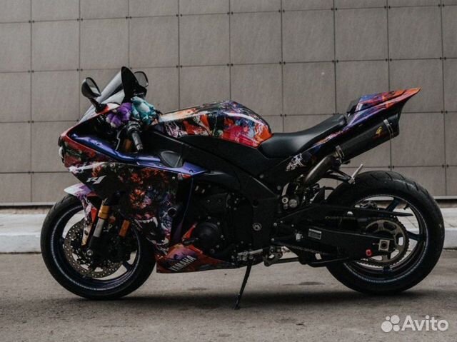 Yamaha YZF R1