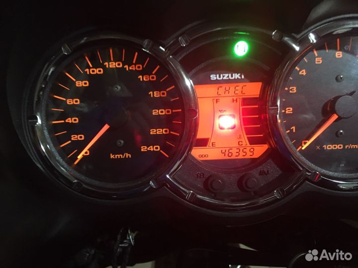 Suzuki V-Storm Dl 1000