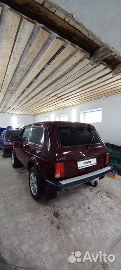 LADA 4x4 (Нива) 1.7 МТ, 2015, 73 000 км