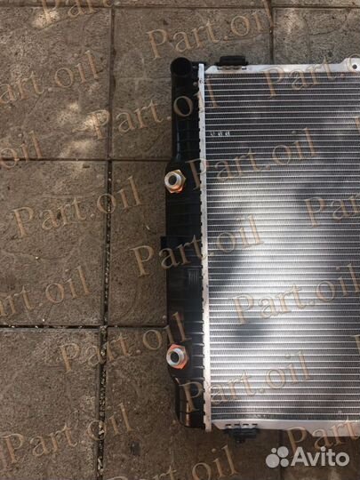 Радиатор Mercedes GelendWagen W463 1989-2018
