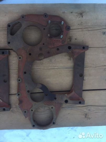 Картер шестерен двигателя А-41