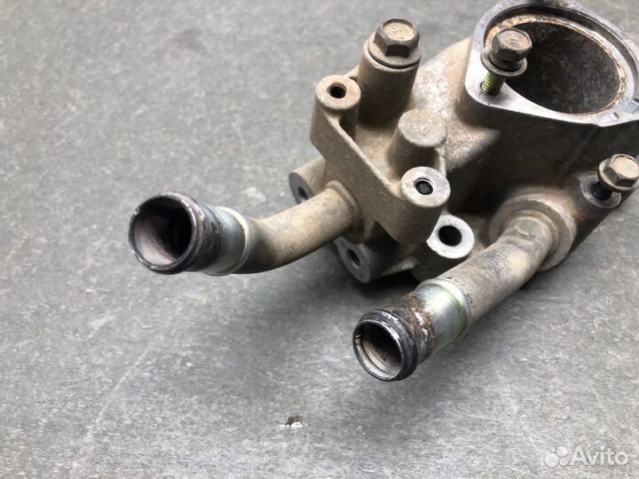 Корпус термостата Nissan Almera N16 QG15DE 2005