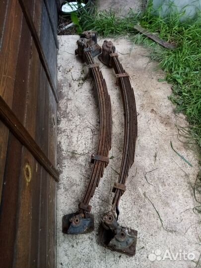 Рессоры с опорными узлами