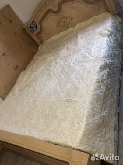 Покрывало на кровать 2 спальнее Blumarine