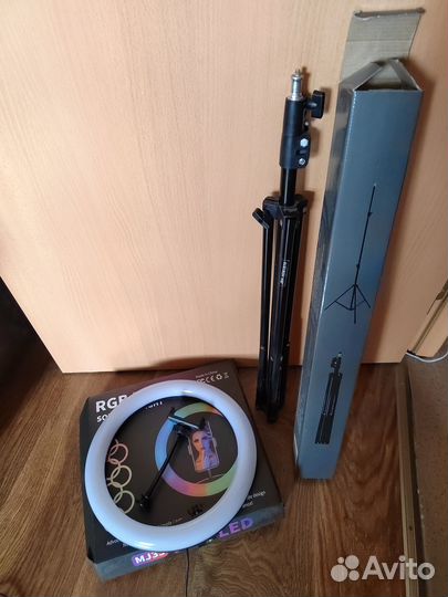 Кольцевая лампа со штативом для селфи бу