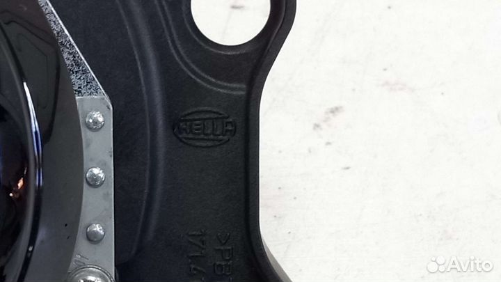 Линза фары правая Audi a6 c7 Quattro