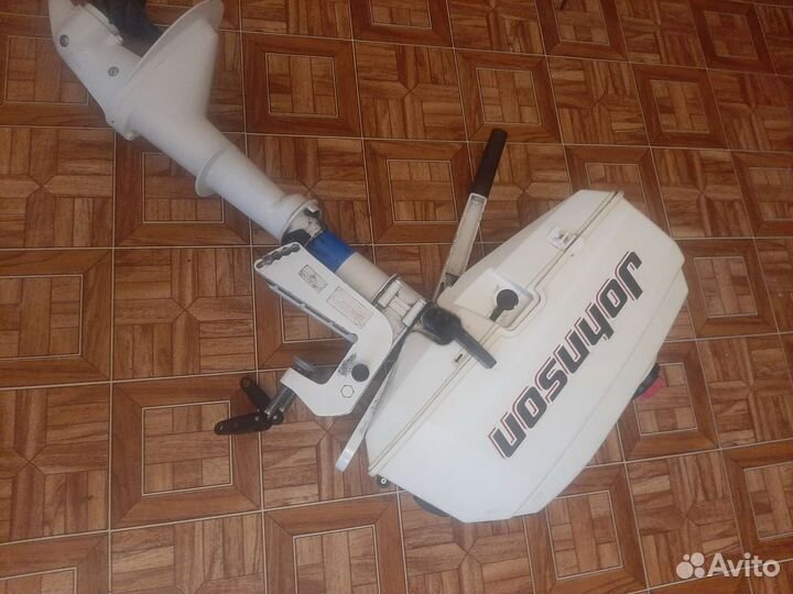 Лодочный мотор