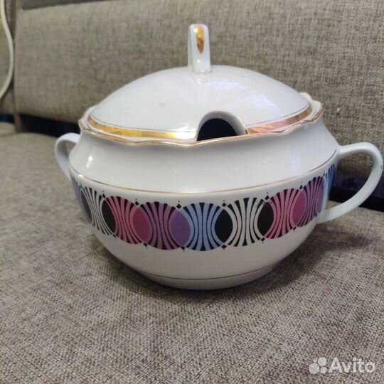 Супница фарфоровая СССР