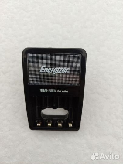 Зарядное устройство Energizer
