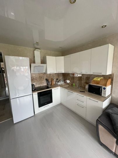 2-к. квартира, 53,4 м², 2/14 эт.