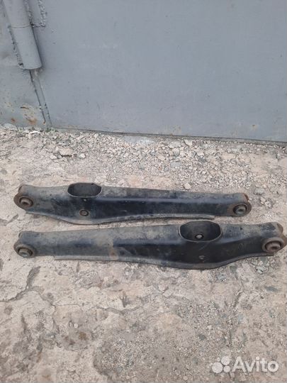 Задние рычаги на Lancer 10