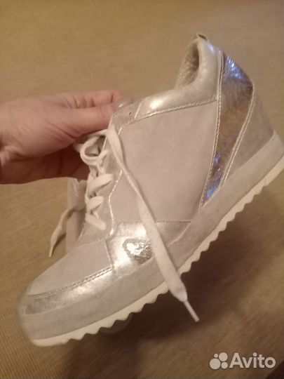 Кроссовки женские Gabor р.39