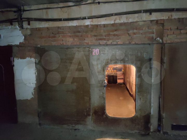 Гараж