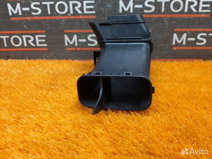 Воздуховод Bmw 1-Series F20 N13B16A 2011