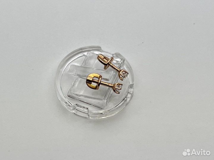 Золотые серьги 585 пробы