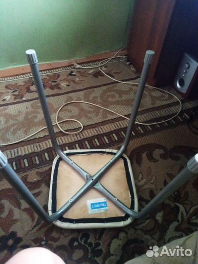 1 стул для 4 человекав