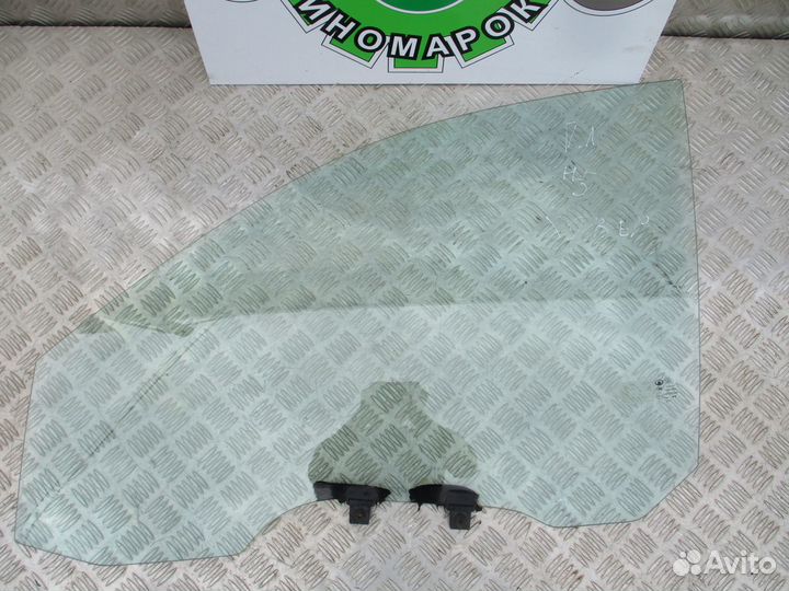 Стекло переднее левое Great Wall Hover H5 2011