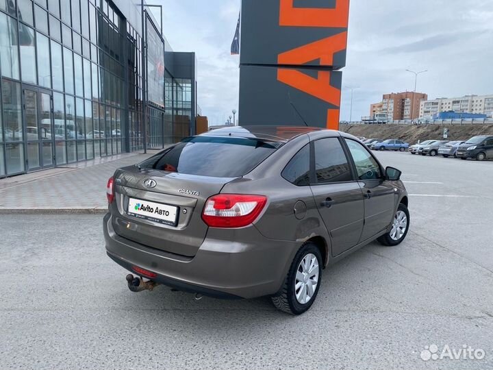 LADA Granta 1.6 МТ, 2017, 251 600 км