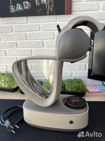 Капсульная кофемашина dolce gusto Krups