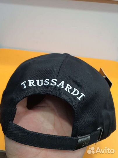 Бейсболка trussardi унисекс