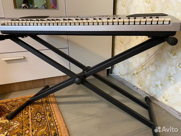 Синтезатор denn