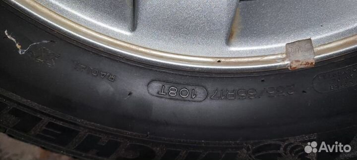 Michelin X-Ice North 235/65 R17 T