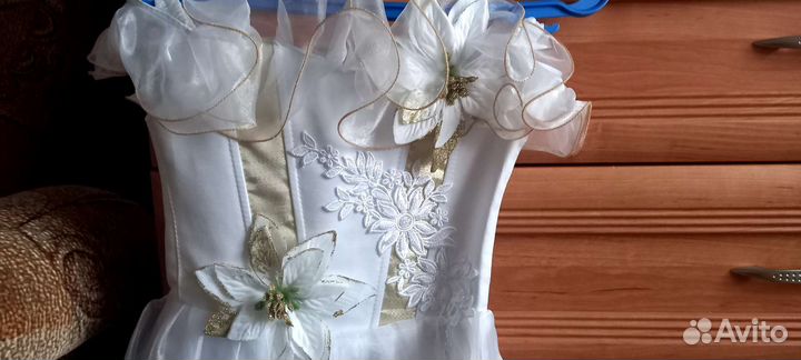 Нарядное платье для девочки 3 лет