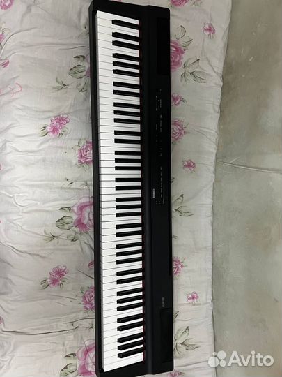 Yamaha p-125