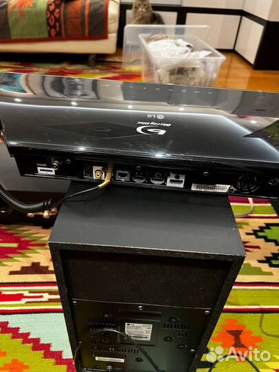 Саундбар с сабом