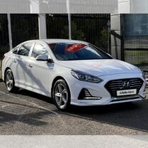 Hyundai Sonata 2.0 AT, 2019, 100 462 км, с пробегом, цена 2 099 000 руб.