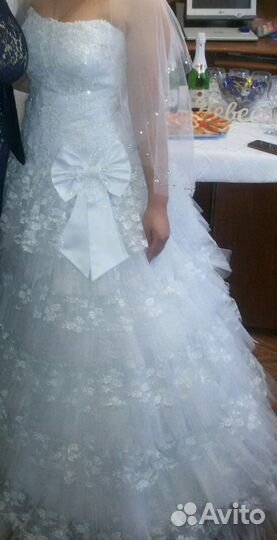 Свадебное платье