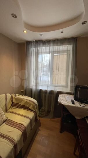 Комната 9 м² в 6-к., 2/5 эт.