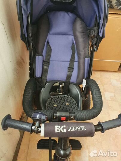 Детский велосипед с родительской ручкой