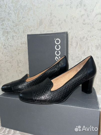 Туфли женские 38р натуральная кожа ecco