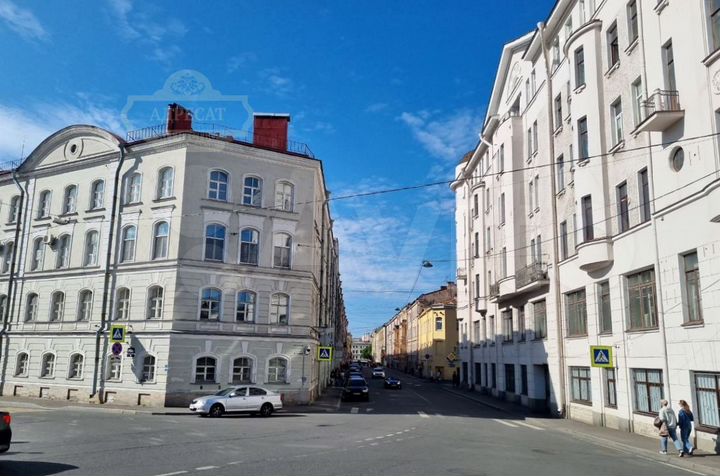 4-к. квартира, 143 м², 4/5 эт.