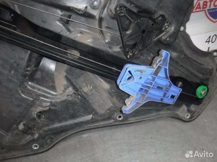 Стеклоподъемник задний правый Volkswagen Tiguan