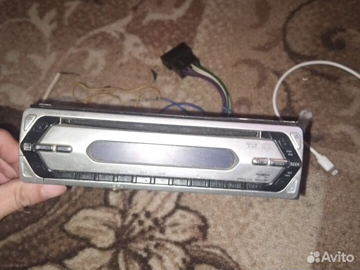 Магнитола Sony cdx