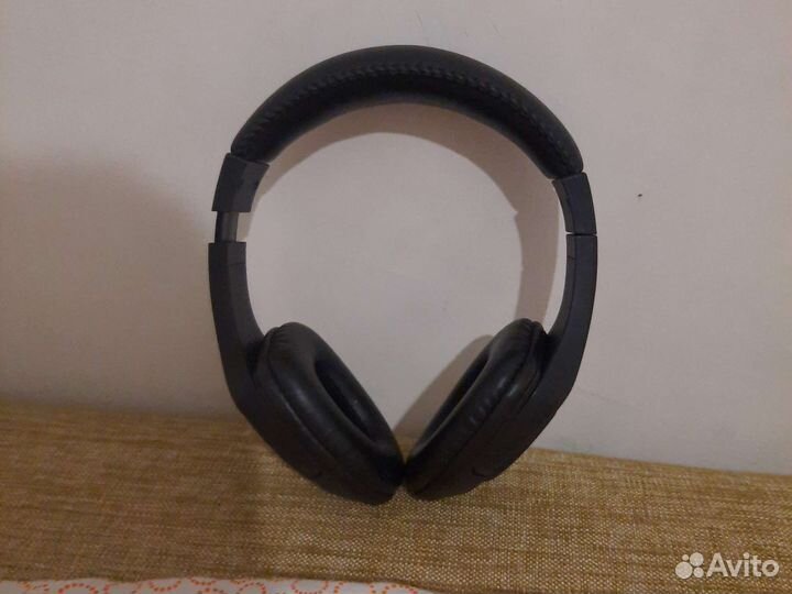 Беспроводные наушники