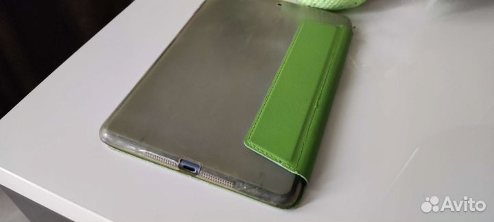 iPad mini 16 Гб. Сим